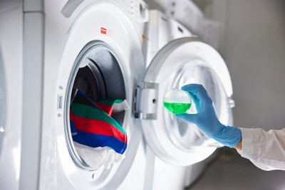Helping consumers use less energy for laundry